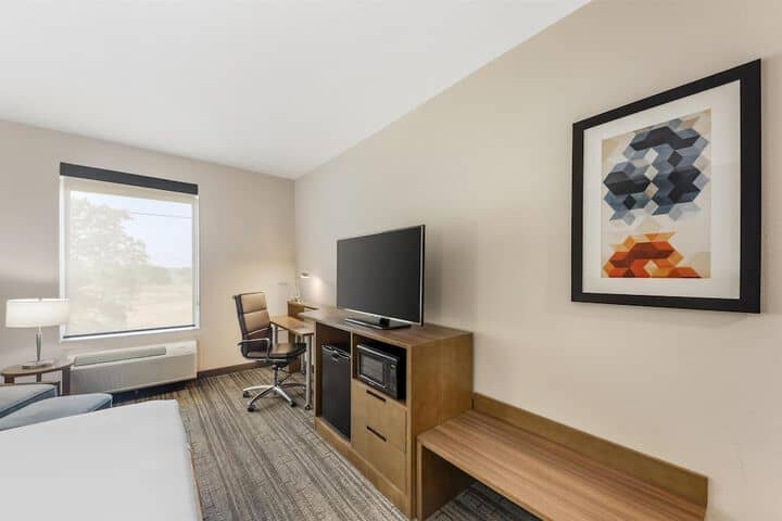Room 21 of 36